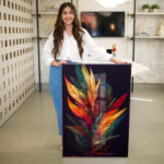 Quadro Decorativo Penas Coloridas - Imagem 3