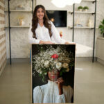 Quadro Decorativo Red Among Grace - Imagem 2