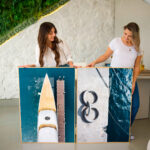 Quadro Decorativo Barco de Madeira e Anel de Amarração no Cais - Composição 258 - Imagem 5